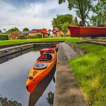 Apartamento On The Spree River In